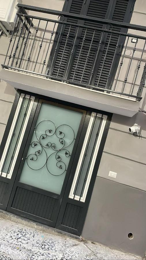 那不勒斯La Casa Di Sole公寓 外观 照片